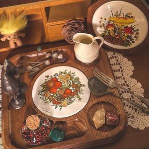 SOLD ☑️ Set of Vintage Accent Goodwood Wooden Serving Tray and Ceramic Tile Tray